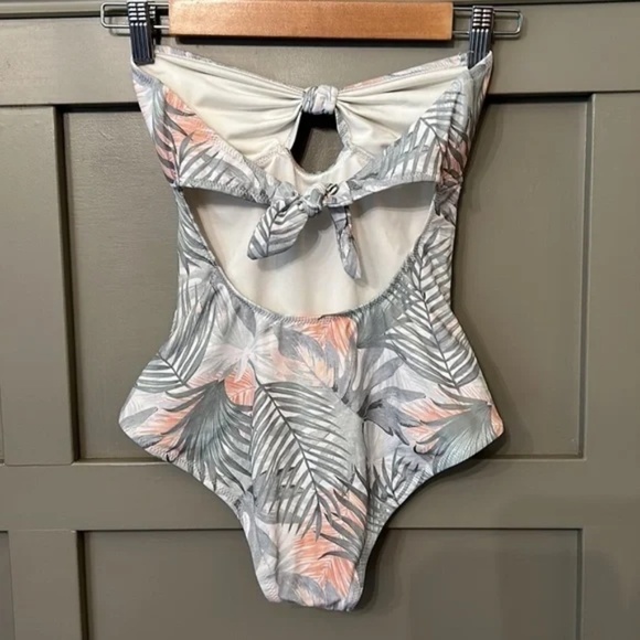 Eberjey Lulu Palmera Tropical Leaf One Piece Cutout Swimsuit Size Small - Picture 9 of 12